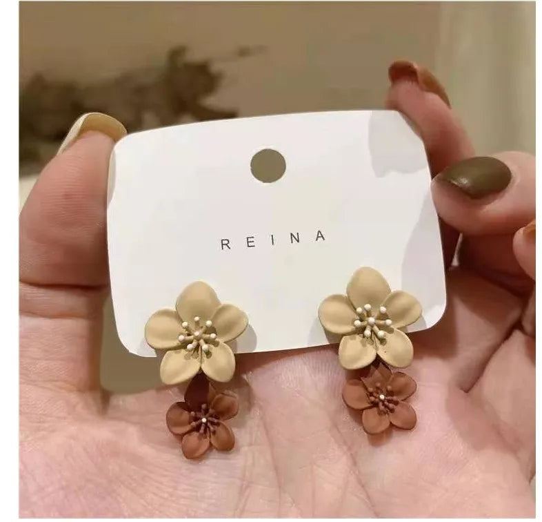 Women Personalized Elegant Flower Shape Stud Earrings Double Flower Multicolor Stud Earrings
