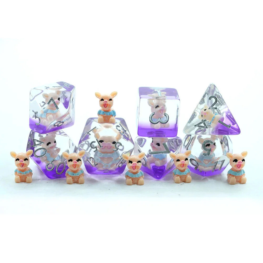 Handmade Animal Cute Little Pig Core Polyhedral Dice 16mm Resin D20 Polyhedral with Piggy Custom Logo for DND Games