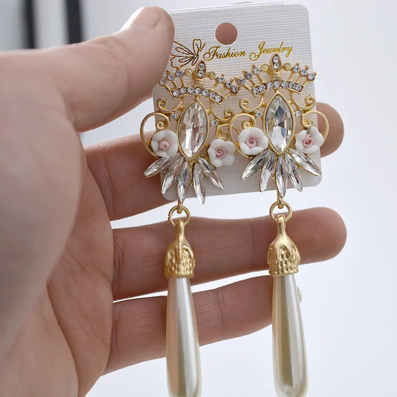 Fashion Baroque Palace Style Earrings with Colored Diamonds Vintage Crown Hollowed-out Flowers Shaped Long Pearls