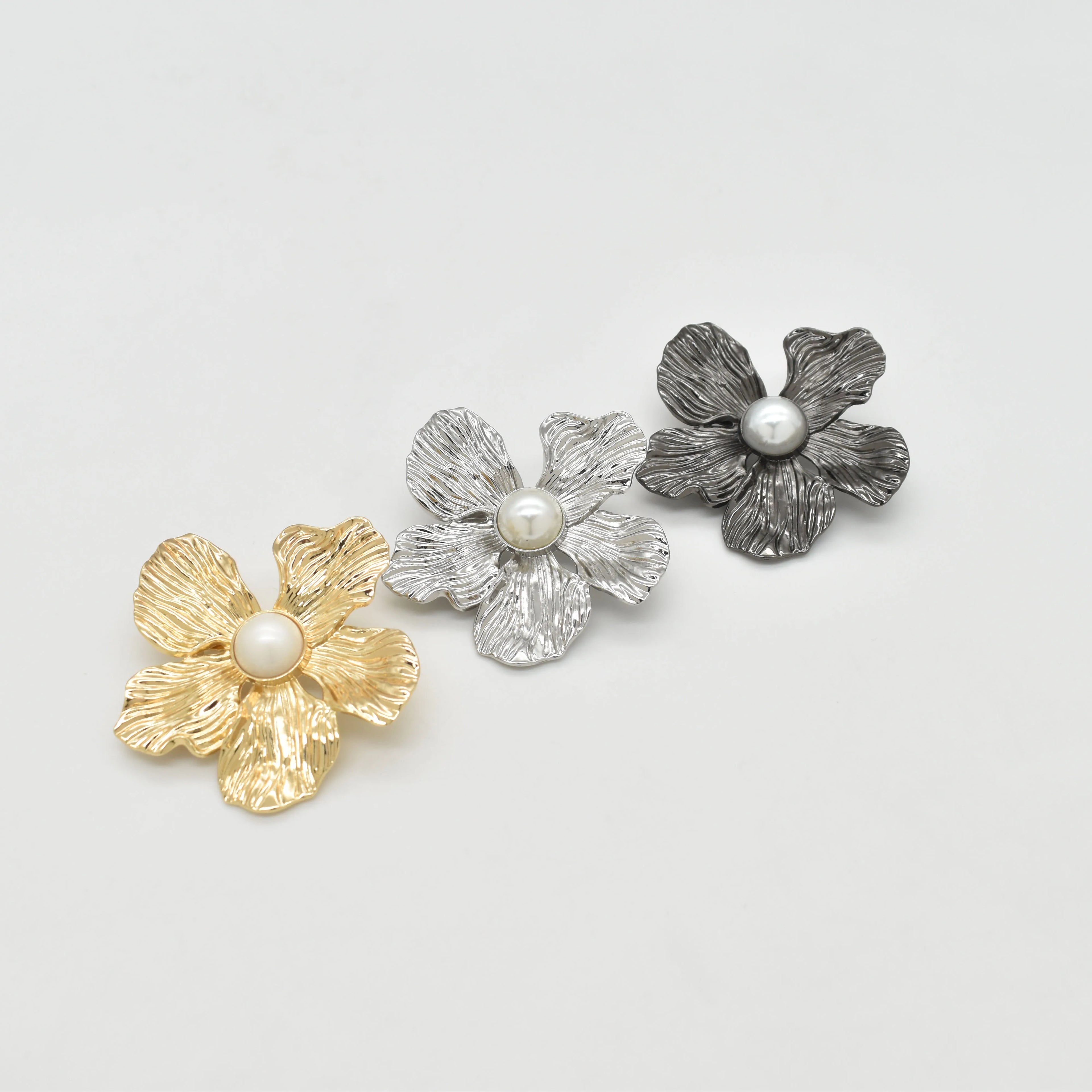 Rust Resistance Irregular Flower BroochAccessories Swimwear Glitter Buckle Bikini Connector for Beachwear  Accessories