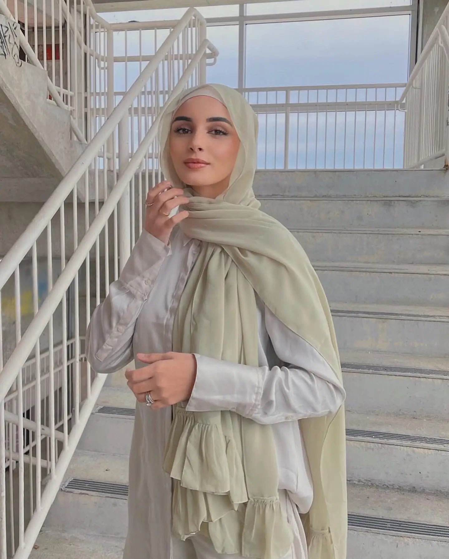 Premium Chiffon Hijabs  Ruffle Hijab  Plain Chiffon Scarf Muslim Shawls Chiffon Ruffle  Hijab