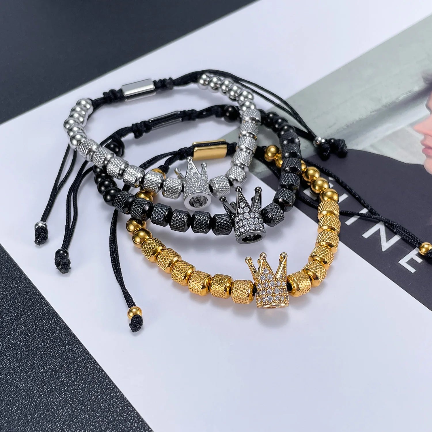 Hot Sale Factory Outlet Braided Adjustable Stainless Steel Bracelet Retro Diamond Setting Crown Pineapple Beaded Bracelet