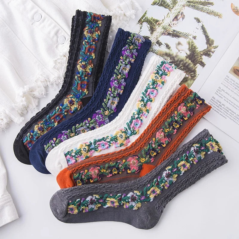 Wholesale Vintage Ethnic Flower Socks Women Girls Cotton Mid Calf Floral Socks