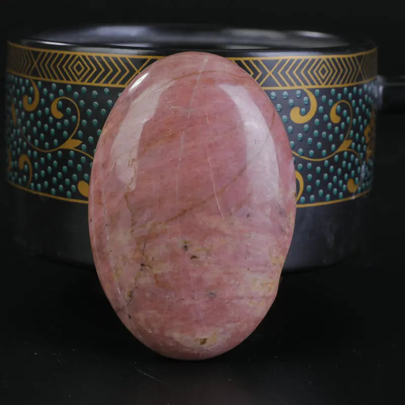 DIY TOP QUALITY ROSE QUARTZ PALM STONE SALB/WHOLESALE NATURAL CRYSTAL SODALITE PALM STONE /TOP POLISHED GEMSTONE OVAL SHAPE STONE