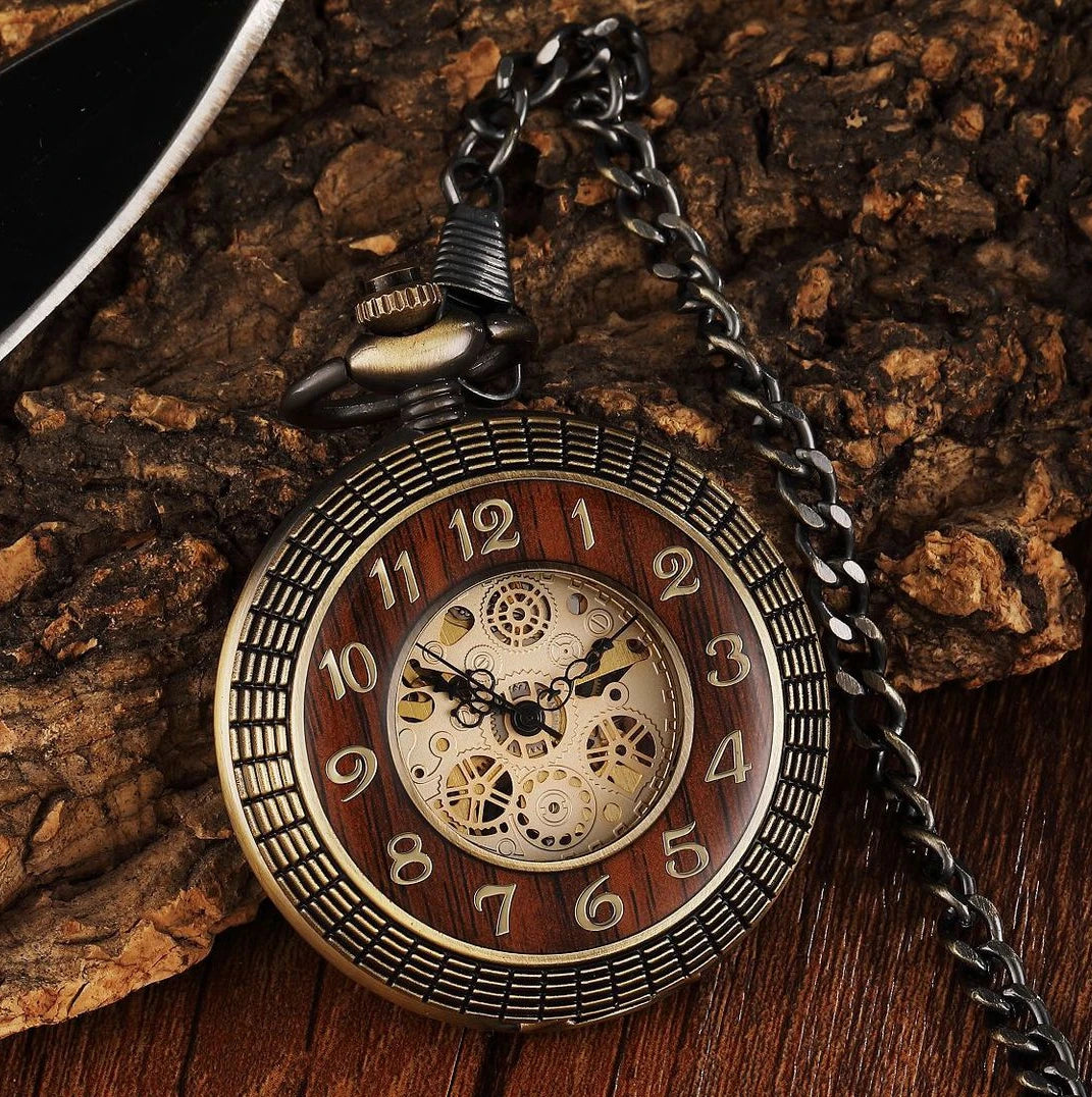 Antique Style Embossed Hollow Mechanical Pocket Watch with Zinc Alloy Case and Round Case Shape