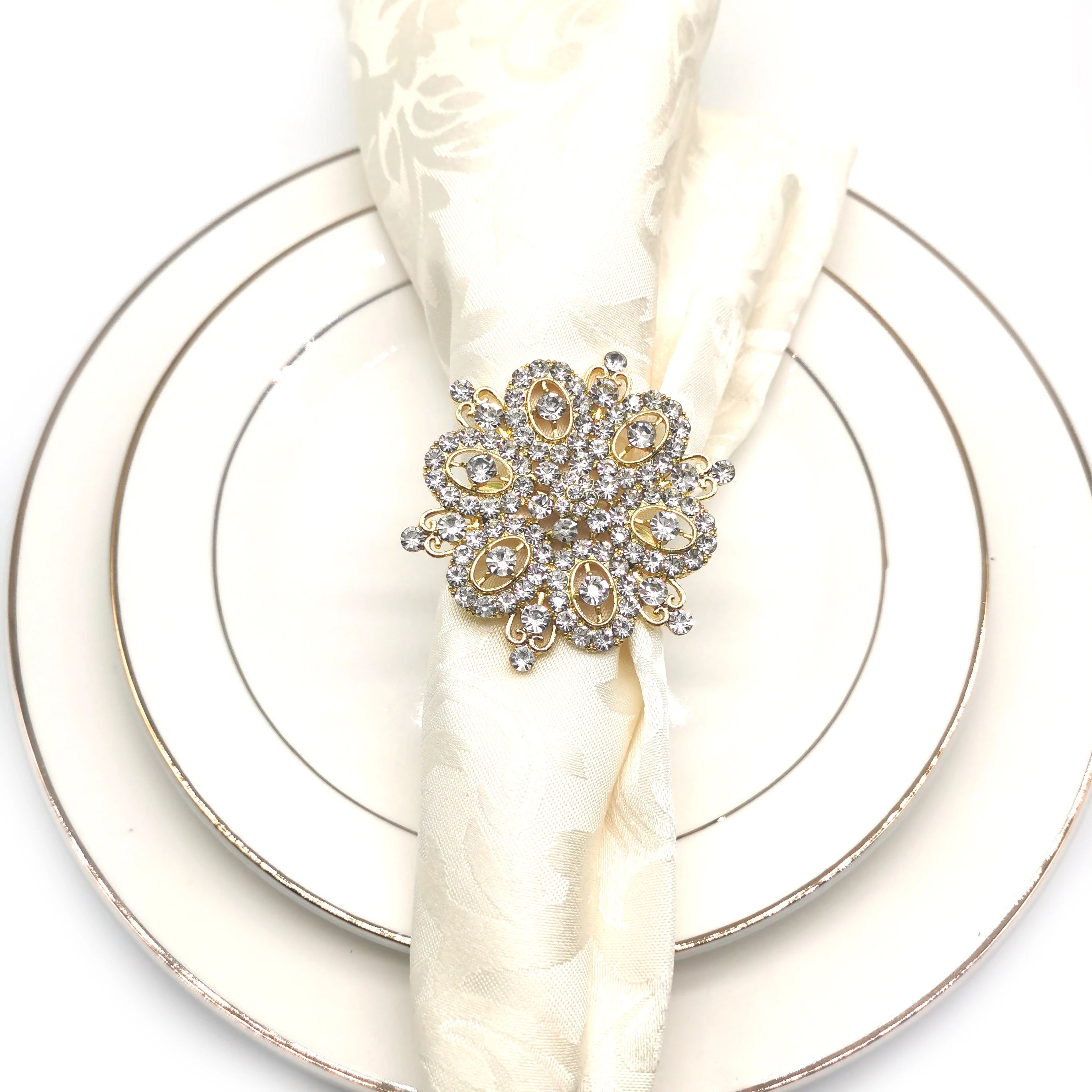 Wholesale Gold Metal Rhinestone Napkin Ring Flower Rhinestone Napkin Holder for Hotel Banquet Party Wedding Table Decoration