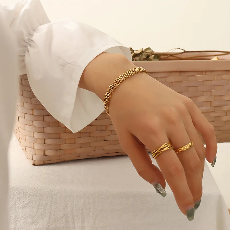 2025 Fashion Simple Stainless Steel 18K Gold Bracelet Personality Exaggerated Strap Bracelet for Women