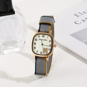 Students Men and Women General Quartz Watch Luminous Digital Simple Color Wrist Watch Fashion Children's Cartoon Watch