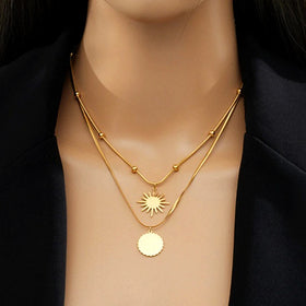 New Gold Plated Stainless Steel Collarbone Chain Shiny Diamond Necklace Elegant Heart Octopus Pendant Necklace Gifts for Women