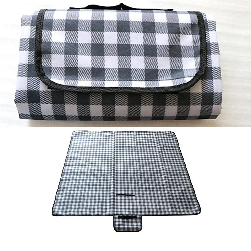 Thickened 600D Oxford Cloth Picnic Mat Outdoor Waterproof Beach Mat Portable Folding Grid Outdoor Damp-Proof Mat
