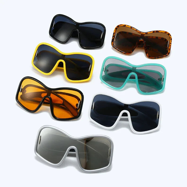 DL Glasses Wholesale One Piece Y2K Sunglasses Shield White & Black Oversize Unisex PC UV400 Custom Logo