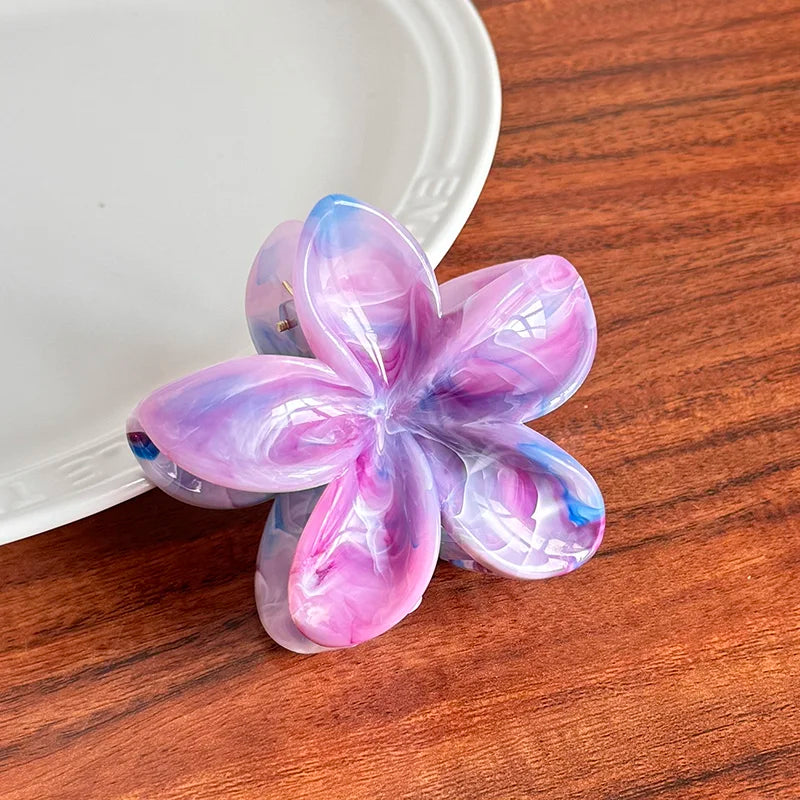 Women's Premium 2024 Summer Flower Hair Clip Plastic Half Tie with Less Hair Volume New Back Headwear