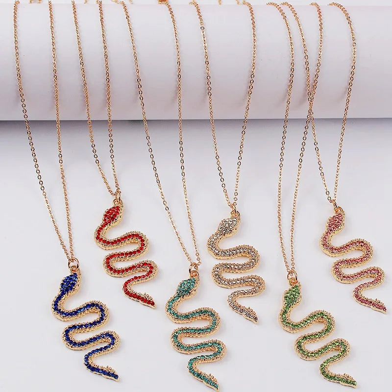 Hot Selling Fashion Long Chain Necklace Snake Pendant Necklace Gold Snake Necklace