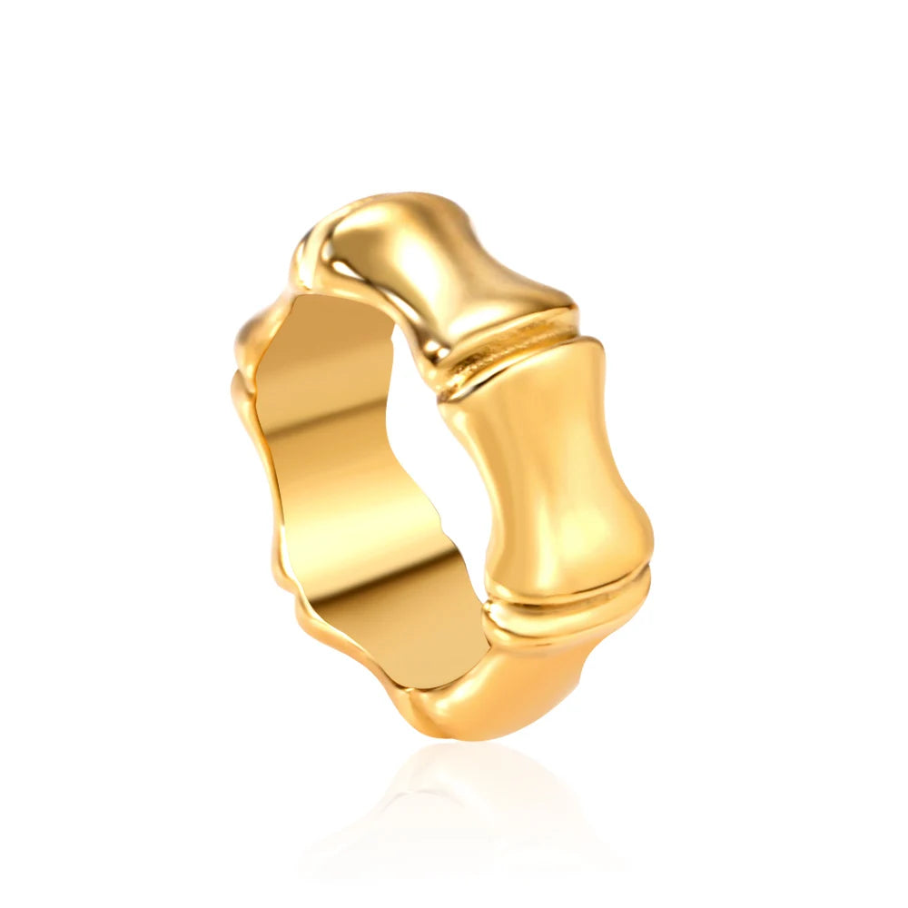 2025 New Design Fashion Stainless Steel Hypoallergenic 18K Gold Plated Finger Ring Special Chunky Jewelry Ring for Women