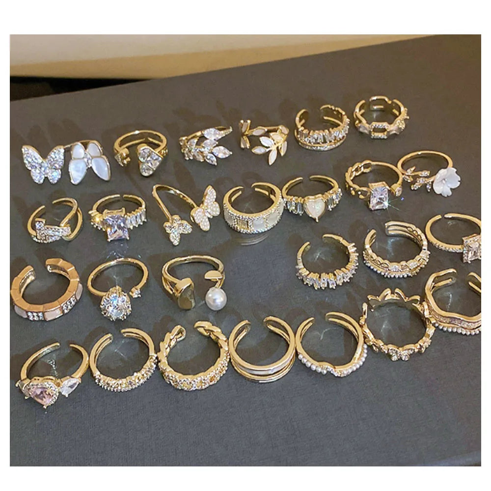 Wholesale Rich Designs Copper Alloy Diamond Zircon Glitter Rings Gold Plated Wedding Ring Engagement Jewelry