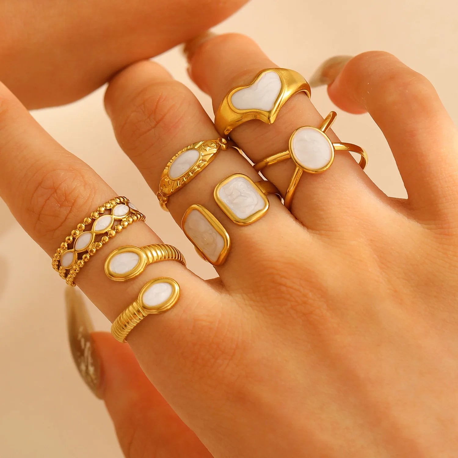 DAIHE Fashion Enamel Wholesale Stainless Steel Rings 18k Gold-Plated Irregular Adjustable Ring