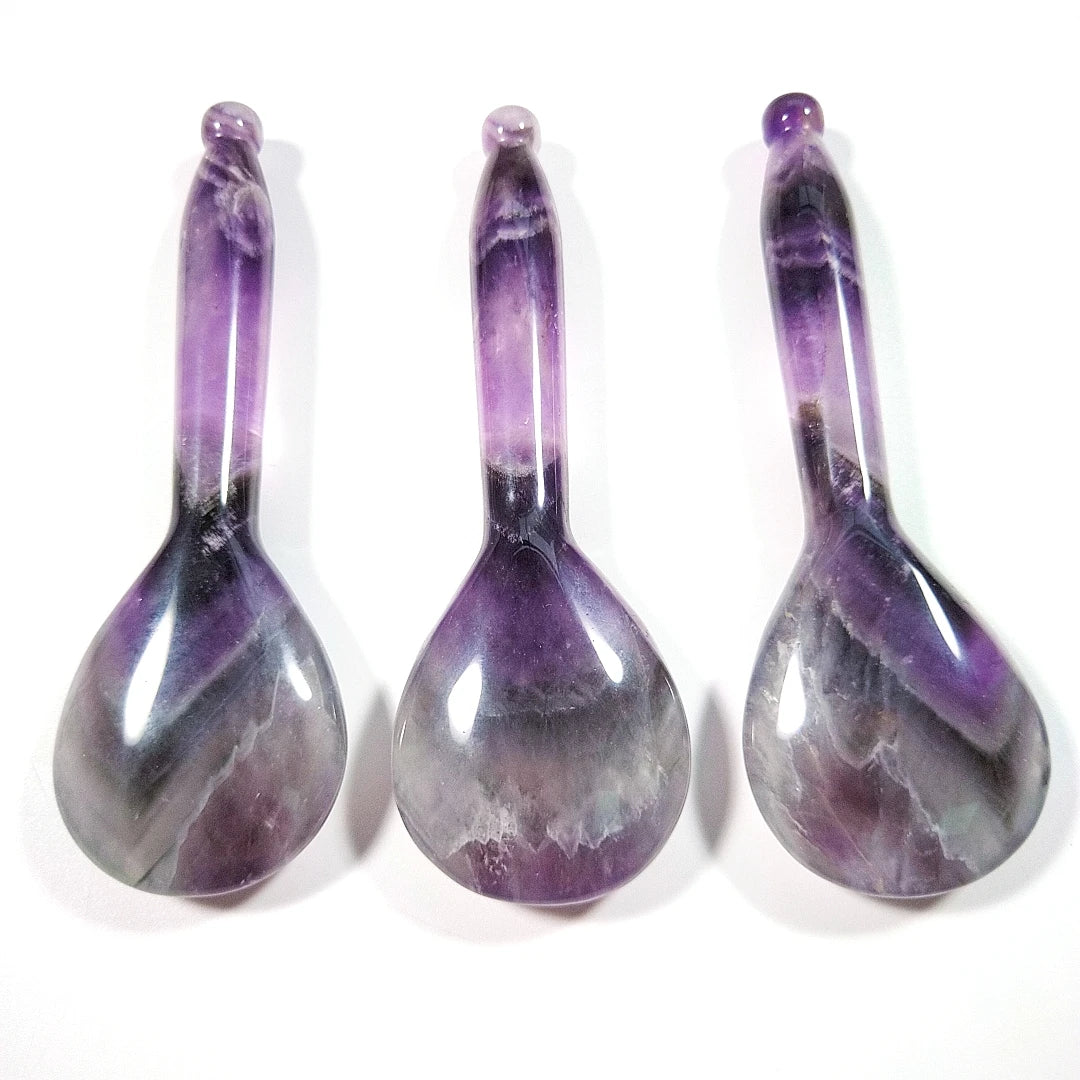 Premium Amethyst Gua Sha Spoon Natural Crystal Facial Tool Eye Sculpting Spoon Handcrafted Scraping Tool for Skincare Routine