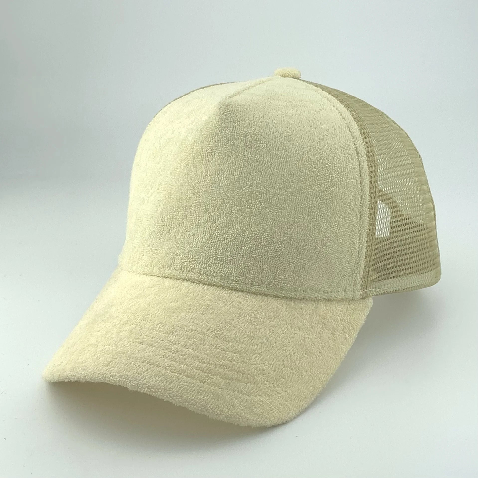 Custom Quality Velvet Trucker Hat Blank Outdoor Sun Mesh Cap Terry Velvet Trucker Hat Custom Embroidery Logo