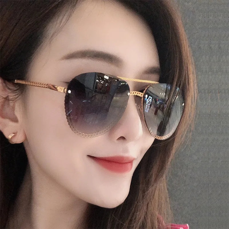 Wholesale 2021 Polit Rimless Designer Fashion Metal Trendy Womens Men Aviation Oversized Shades Sun Glasses Sunglasses 2025