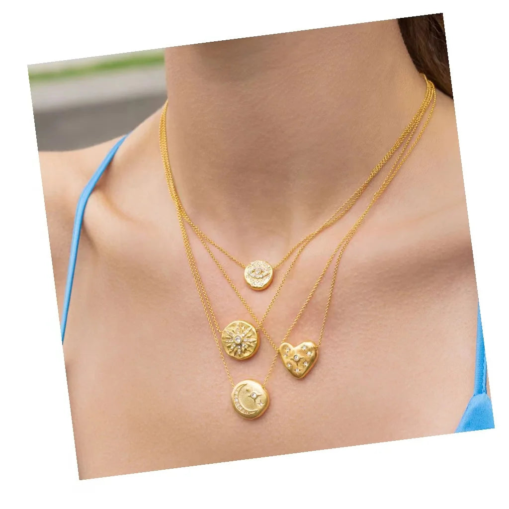 Retro Oval Demon Eye Hamsa Love Zircon Demon Eye Sun Moon 18k Women Gold Necklace