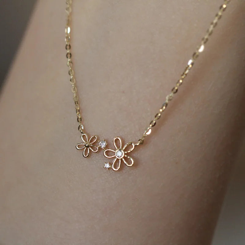 Korean Cute Fashion Pure 925 Sterling Silver Clavicle Chain Zircon Flowers Pendant Necklace for Women Jewelry