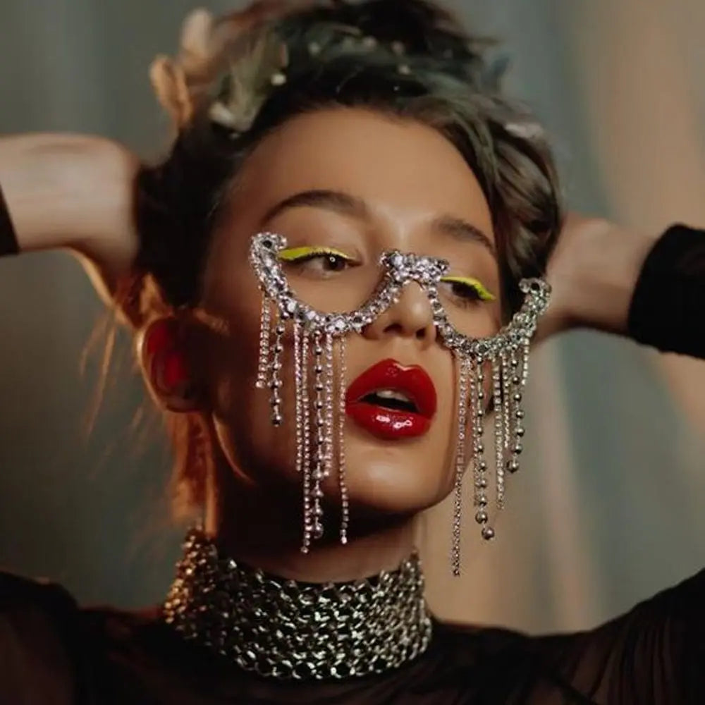 2023 Latest Fashion Designer Half Metal Frame Bling Rhinestone Diamond Decoration Luxury Party Dance Women Lensless Sunglasses