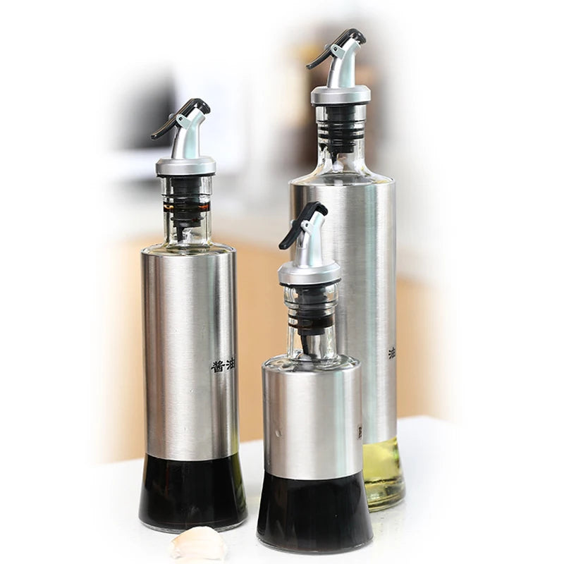 Custom Premium Stainless Steel Kitchen Cooking Essential Vinegar Container Glass Spray Olive Oil Dispenser Bottle with Spout