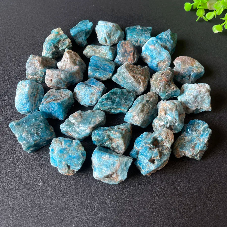 Wholesale Natural Raw Rock Crystal Stone Blue Apatite Rough Stone for Decoration