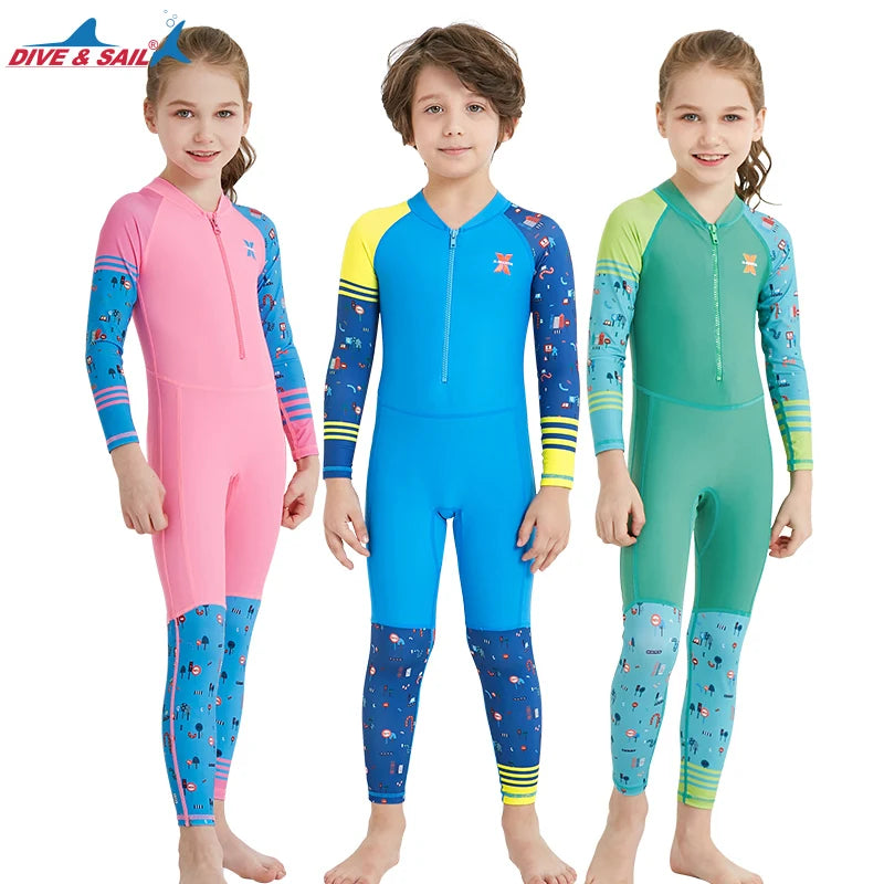 Long-Sleeved Kids' Swimwear Cute Children's Neoprene Wetsuit with Front Zipper for Swimming and Underwater Adventures