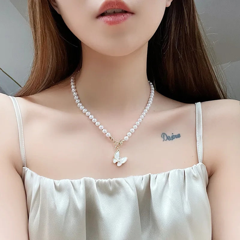 New Arrival Butterfly Pendant Necklace Delicate Beaded Necklace Elegant Pearl Beaded Necklace for Women Teen Girls