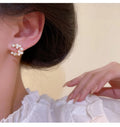 GT New Fashion 925 Silver Needle Pearl C Shaped Crystal Pearl Flower Stud 2023 Earrings