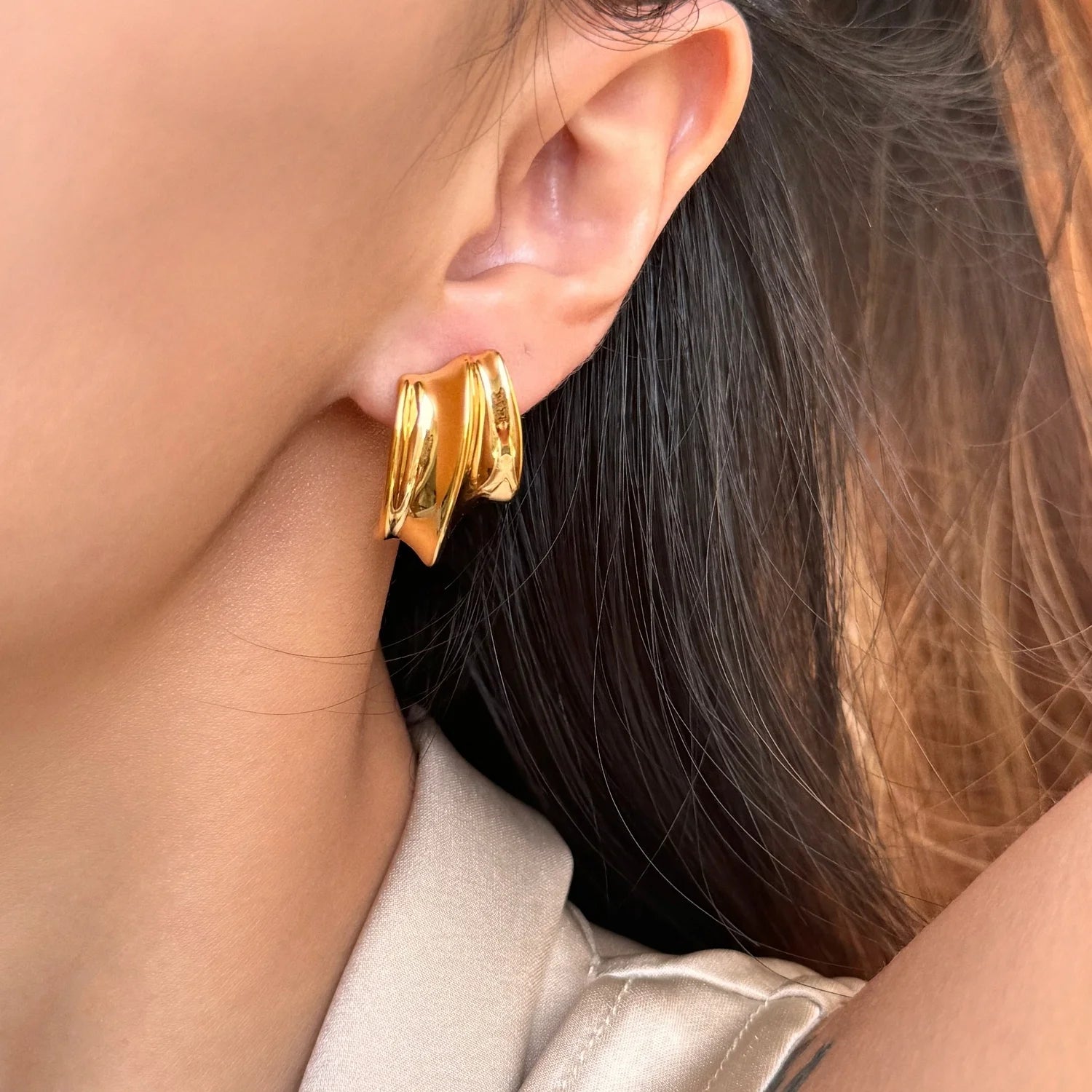 2024 Dazan New HOT 18k Gold Plated Hypoallergenic Stainless Steel Classical Claw Irregular Super Shine Clip Earrings for Women