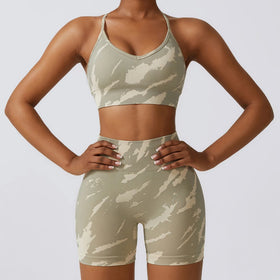 Camo Seamless Yoga Wear Shorts Set Quick Dry High Waist Running Fitness Tight Exercise Set