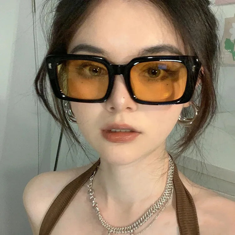 DL Glasses Fashion Classical Rectangle Frame Cat Eye Sun Glasses for Women Shades Nails Retro Wholesale Hip-pop Sunglasses 2024