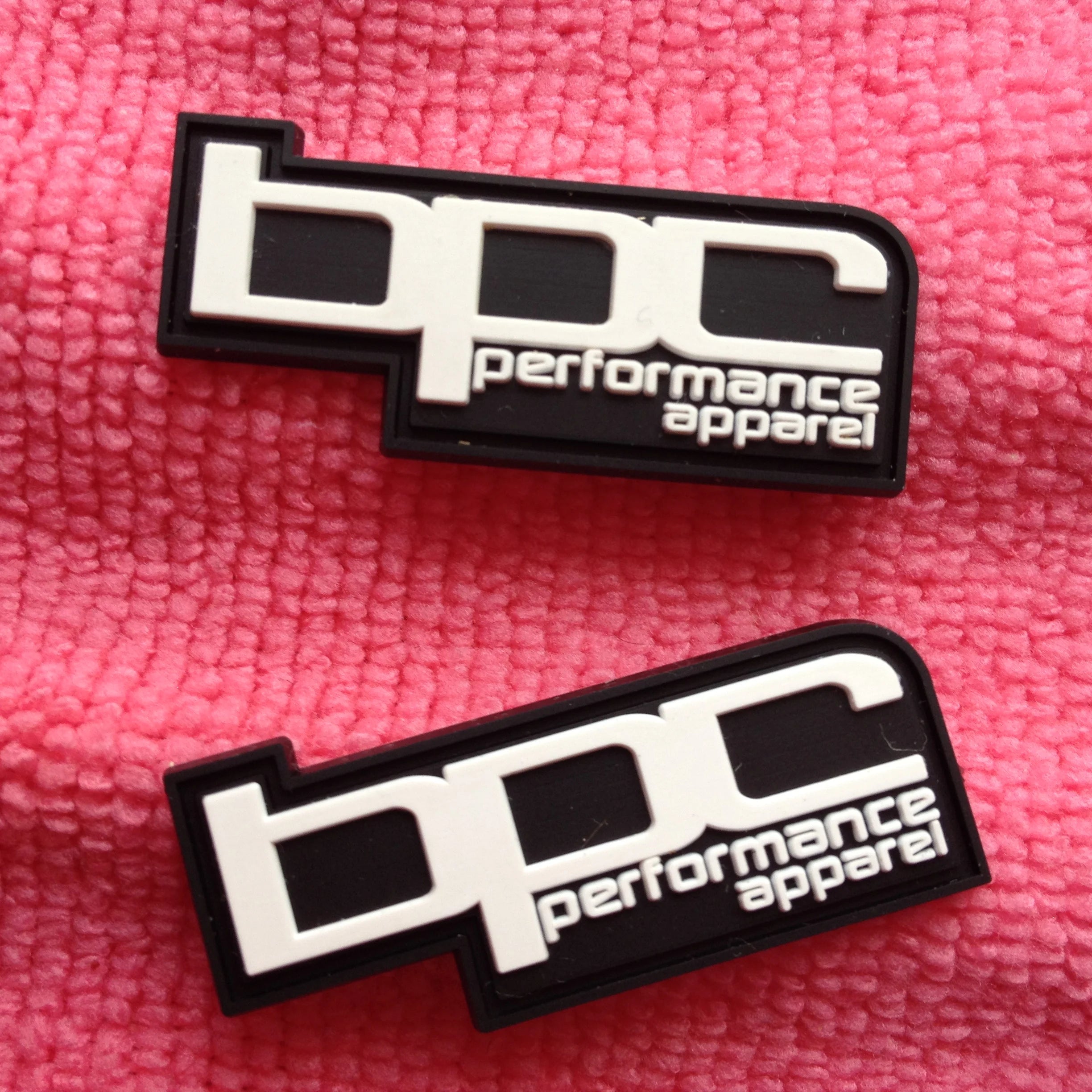 Waterproof Apparel Main PVC Rubber LabelIrregular Design Environmental Soft Plastic Rubber Tags