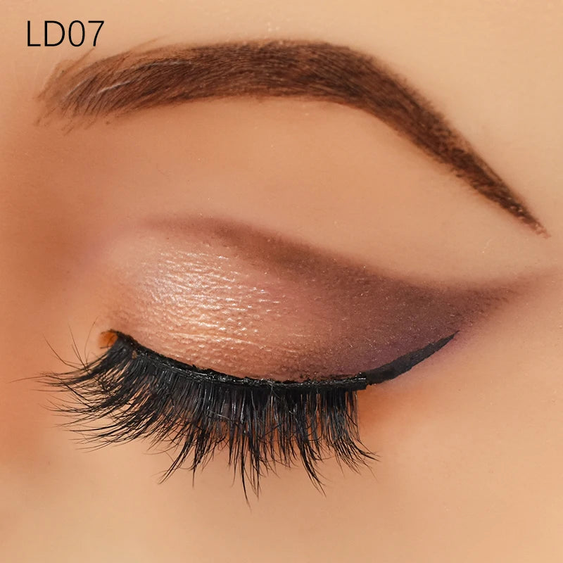 Wholesale 20mmm Long Mink Fur Lashes Wispy Natural 3D Lashes for Girls in the Middle East