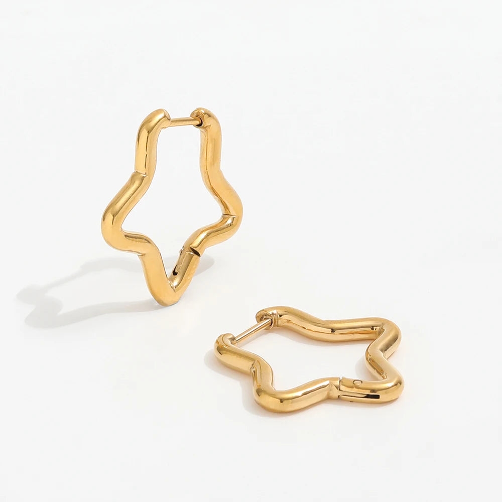 Fenny 18K Gold-plated Wholesale Cute Delicate Heart Pentastar Linellae Shaped Huggie Stainless Steel Earring for Women