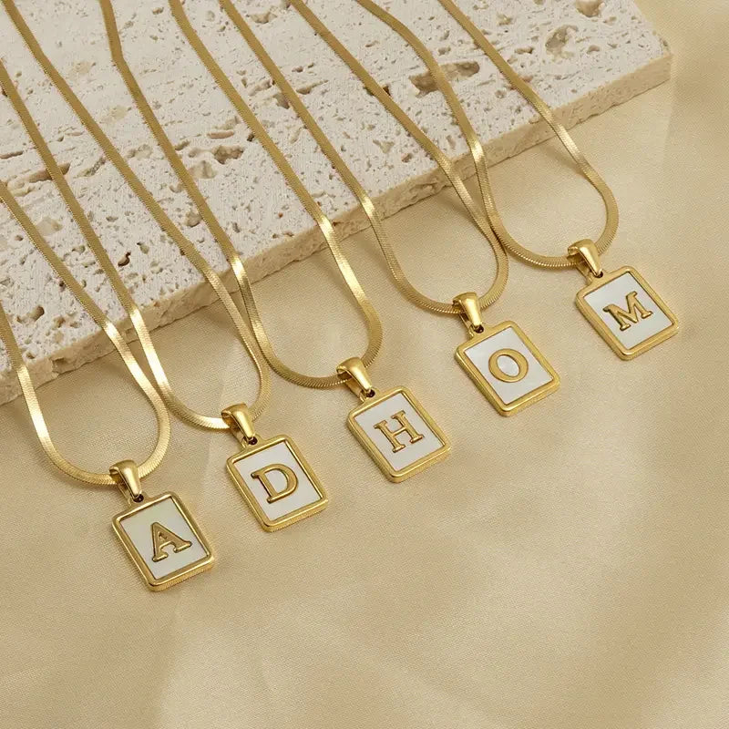 18K Gold Plated Stainless Steel Snake Bone Link Chain Necklaces Natural Shell Square Shape Initial Letter Pendant Necklace
