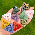 New Trendy Natural Crystal Quartz Stone 38MM Irish Celtic Knot Carving Mixed Stones Carving for Crystal Crafts Collection
