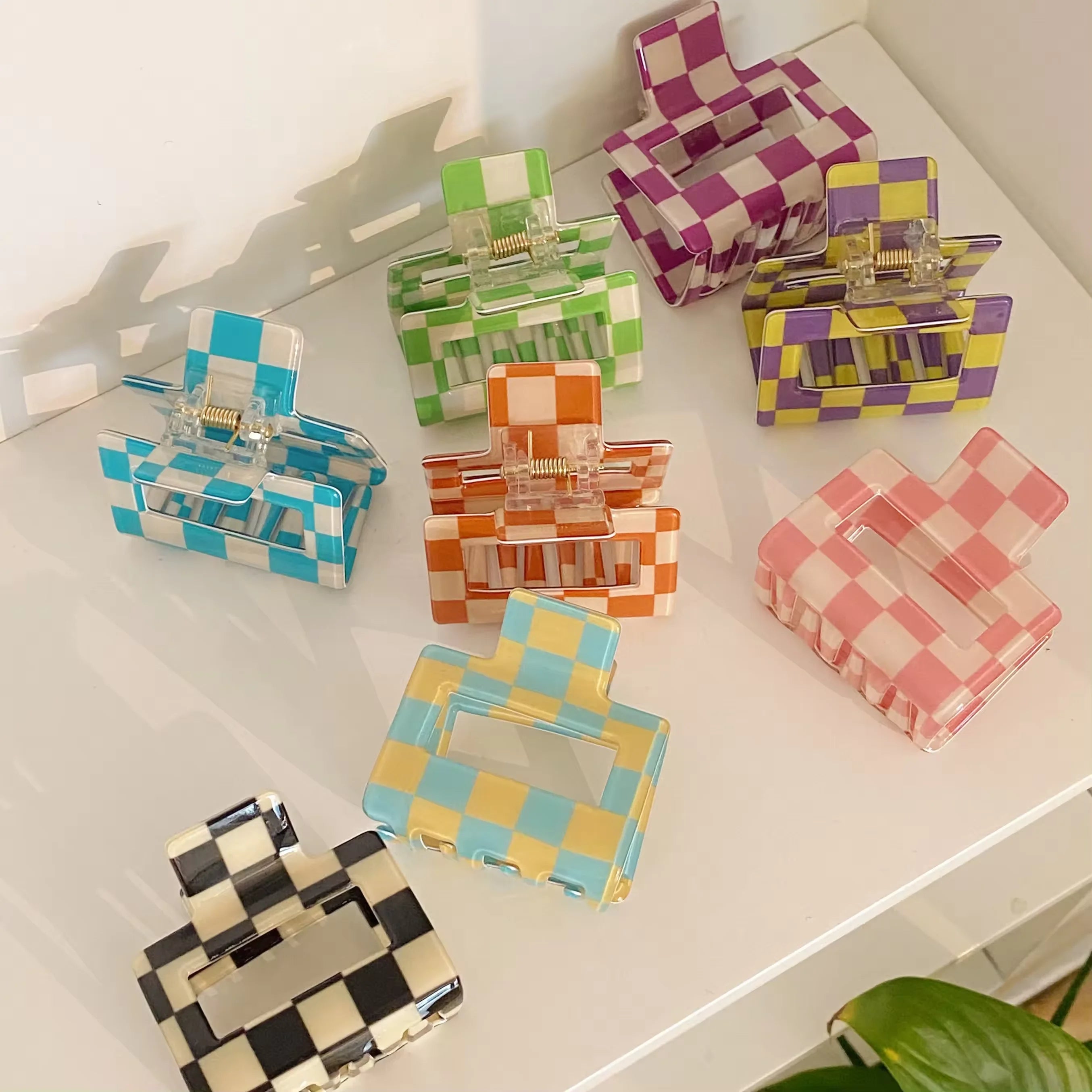 Sayoung Luxury Hot Sale Acrylic Checkerboard Hair Claw Clamps Lattice Rectangle Hair Claw Clips for Woman Girls B016