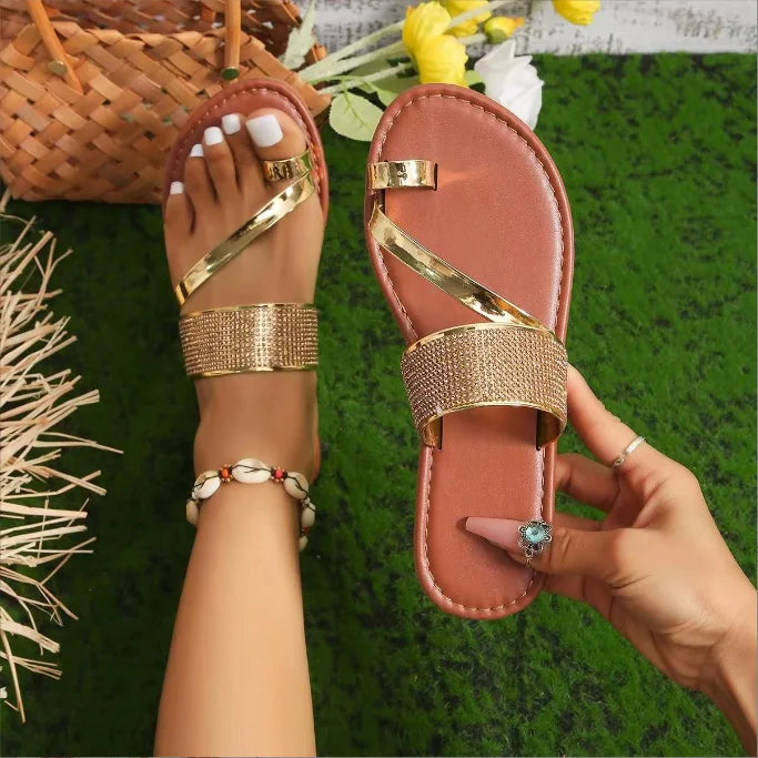 New Summer Large Flat Bottom Rhinestone Toe Pullover Women's Sandals and Slippers  669