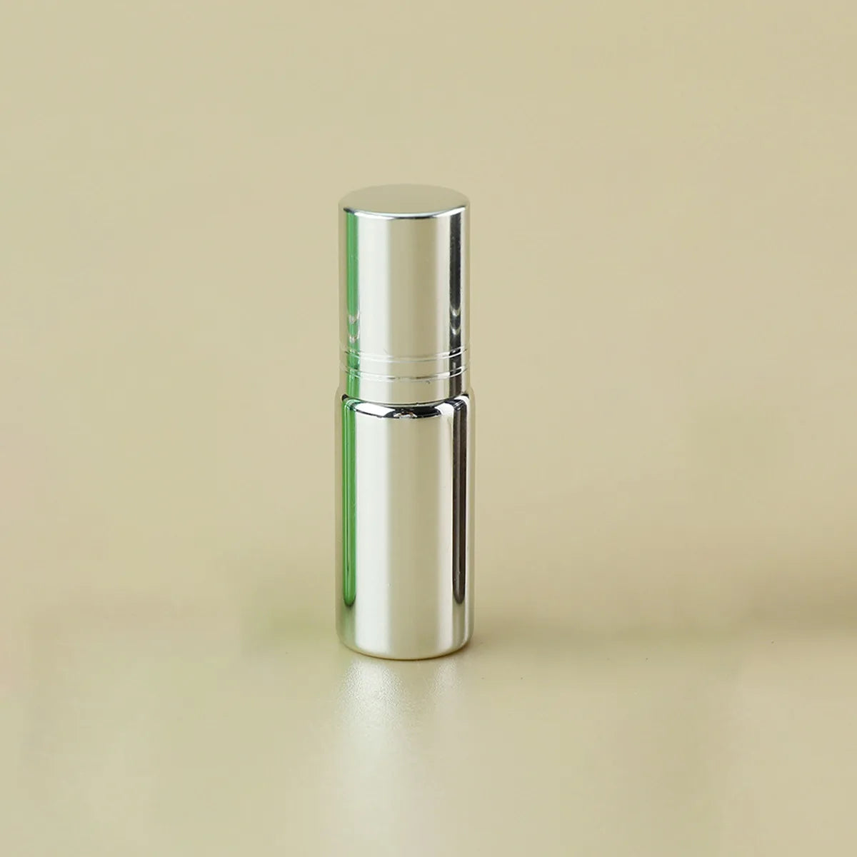 Cosmetic Perfume Round Empty Small Mini Gold Blue Green Color Aluminum Lid Luxury Oil Glass Bottle Roll on 5ml 10ml