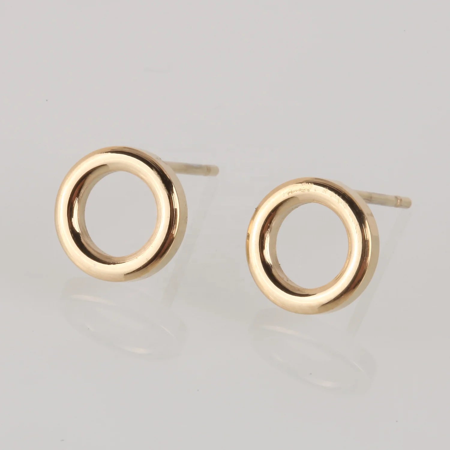 Emanco Factory Wholesale Girl Gift Aretes Fashion Jewelry Hypoallergenic Stainless Steel Round Circle Earrings Stud