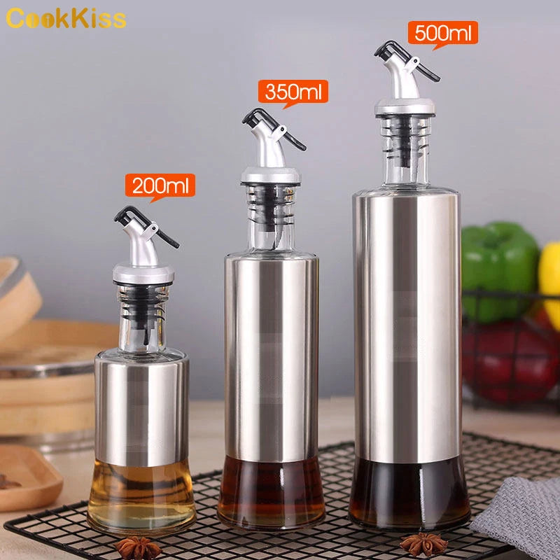 Borosilicate Glass Olive Oil and Vinegar Dispenser Kitchen Cooking Oil Bottle with Metal Spout