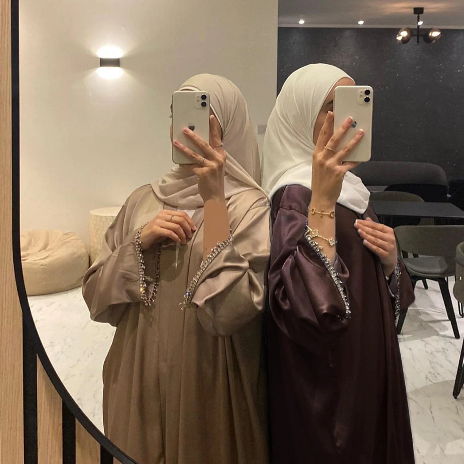 New Design Eid Dubai Turkish Islamic Elegant Modest Women Muslim Dress Abaya Custom Crystal Tassel Satin Silk Breathable Open