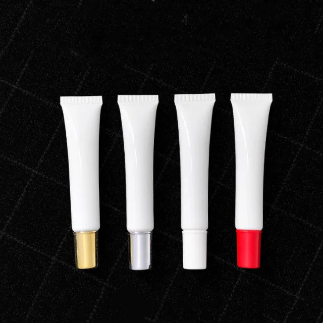 Stock White Cosmetic Packaging 15ml 20ml 20g PE Squeezed Empty Lipstick Tube Aloe Vera Gel Plastic Bottle