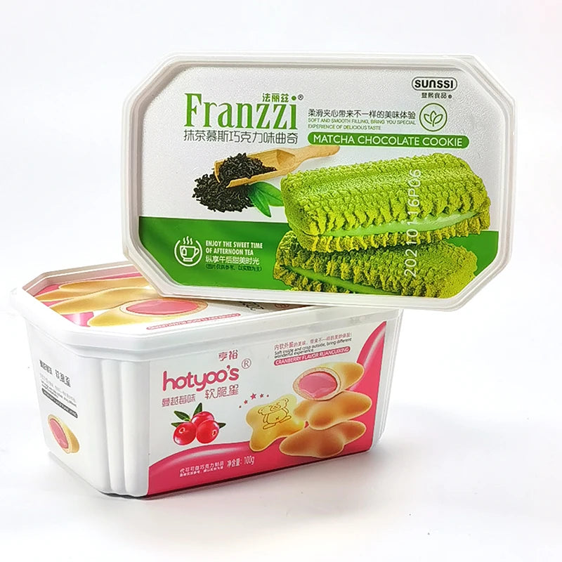 Boxed Bag Sweet Matcha Mousse Chocolate Flavor Sweet Sandwiched Cookies Crispy Texture Salty Coffee Taste Sugar-Free 100g