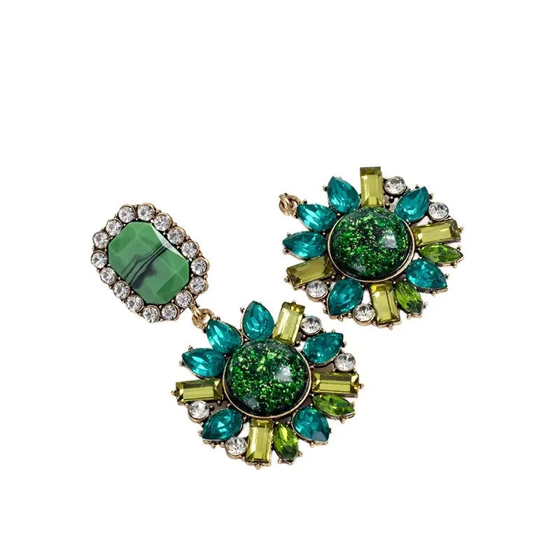 JC Crystal Black Rhinestone Alloy Diamond Stud Earrings for Women Sunflower Rhinestone Earring