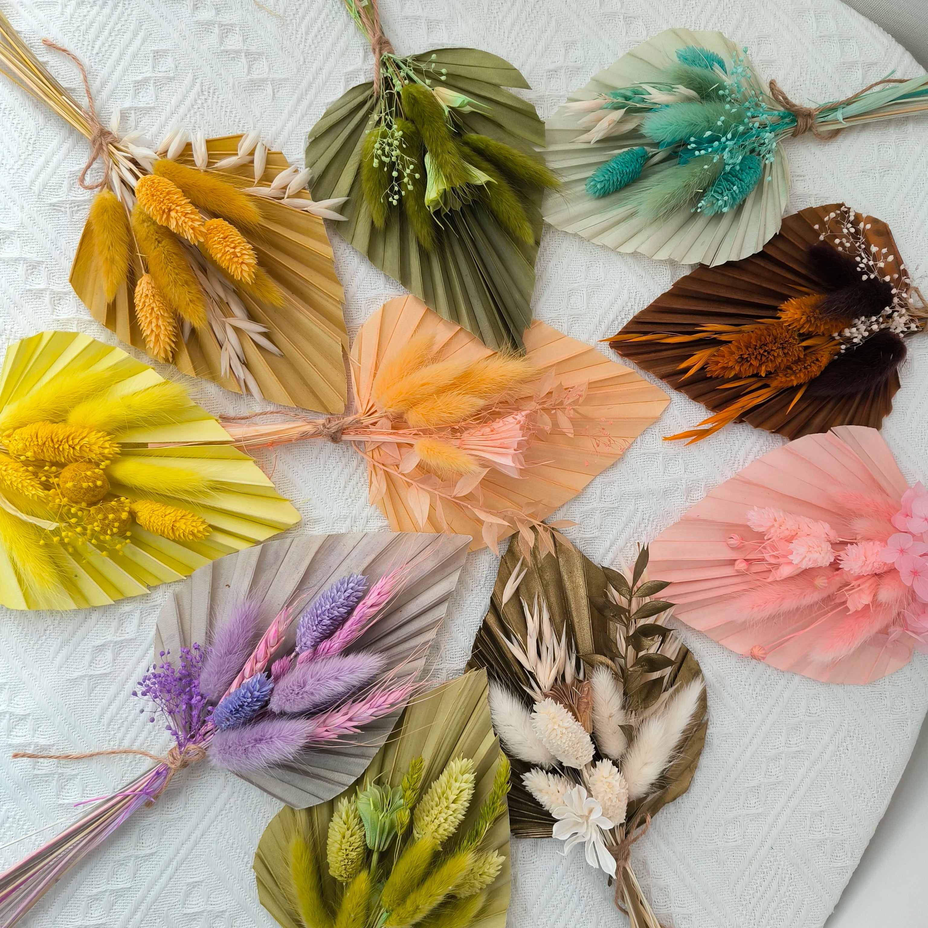 DIY Customization Real Flowers Bouquet Dried Bunny tails Colorful Palm Leaf  for Cake Decoration Wedding Cake Table Centerpiece