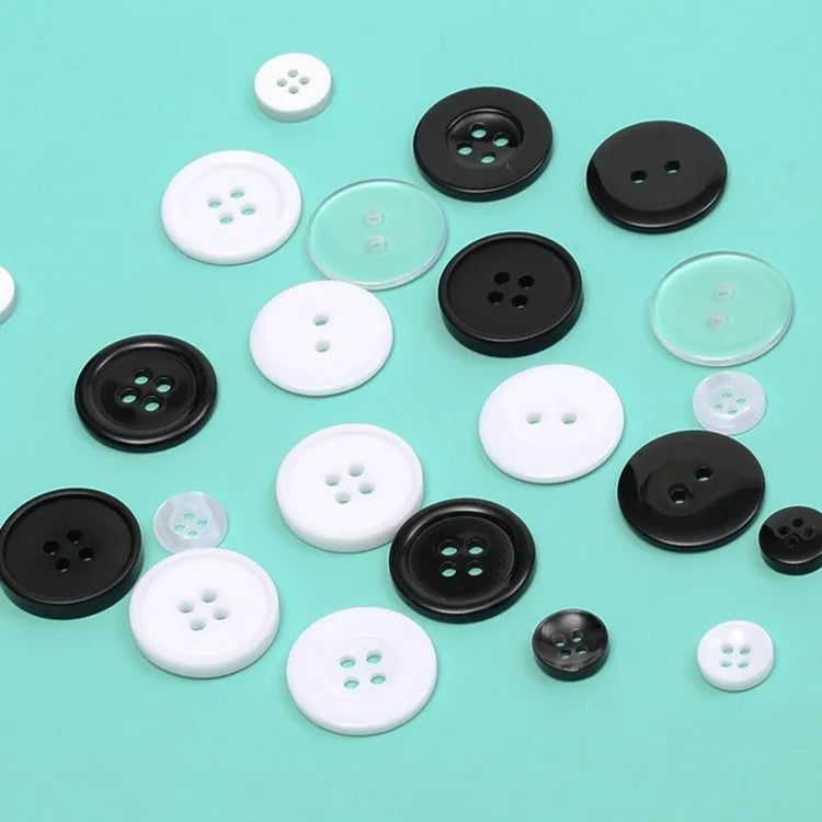 Factory Sale Multi-Size Resin Bread Shape Round Button 2 Holes Shirt Buttons for Clothing Crafts